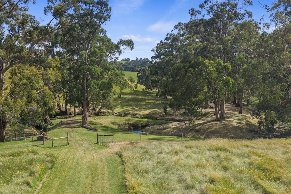 8795 South Gippsland Highway, Korumburra, VIC, 3950 - Image 22