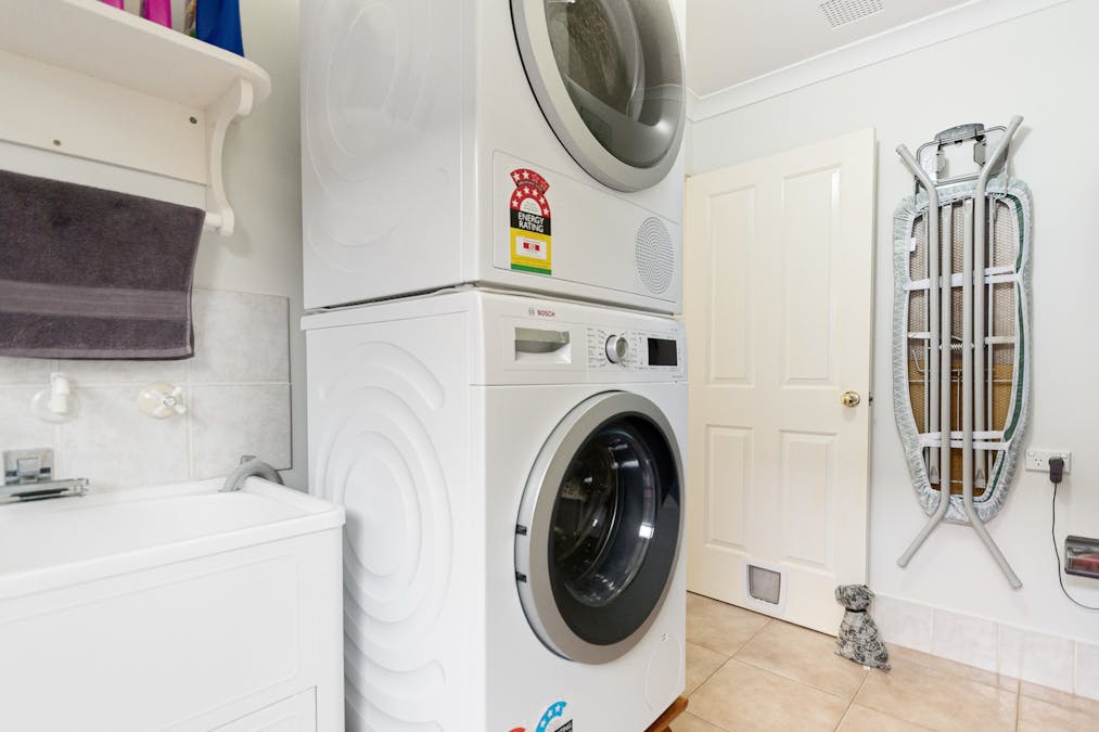 5 Boyle Avenue, Rockingham, WA, 6168 - Image 18