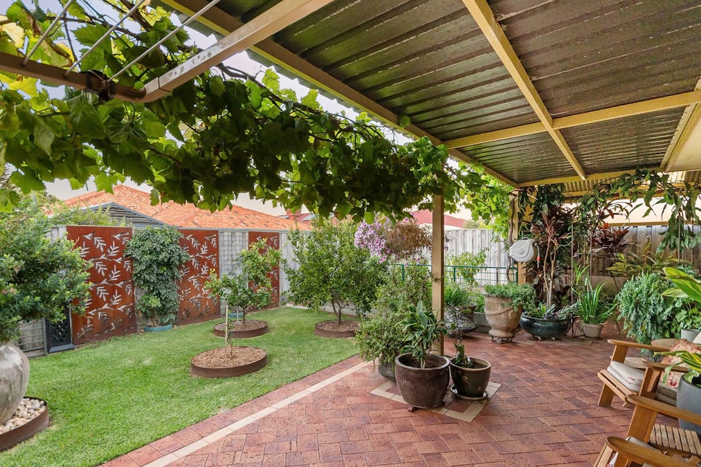 5 Boyle Avenue, Rockingham, WA, 6168 - Image 21