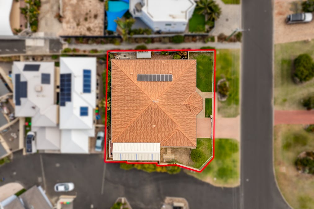 12 Acacia Street, Bunbury, WA, 6230 - Image 24