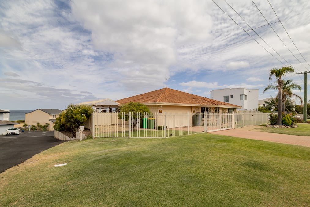 12 Acacia Street, Bunbury, WA, 6230 - Image 26