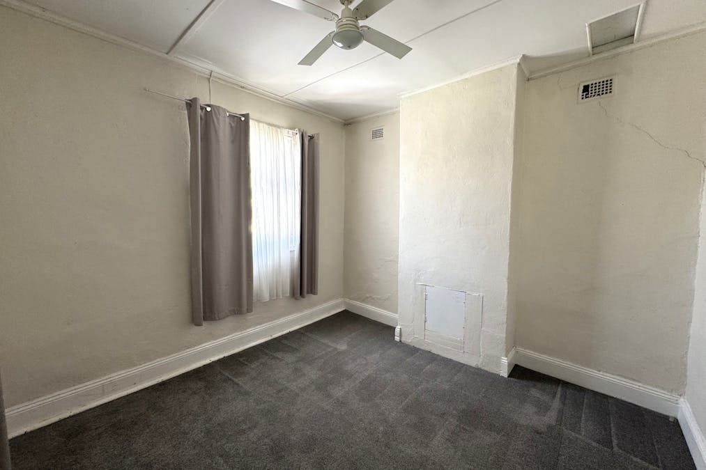 256 Stewart Street, Bathurst, NSW, 2795 - Image 8