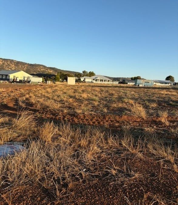 49  Andrews Avenue, York, WA, 6302 - Image 2