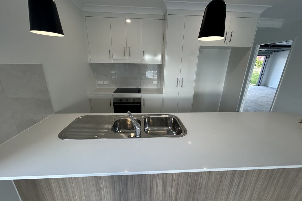 13 Scampi Drive, Kirkwood, QLD, 4680 - Image 3