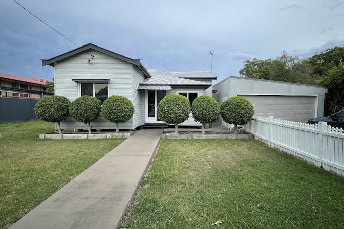23 Bunya Street, Dalby, QLD, 4405 - Image 1