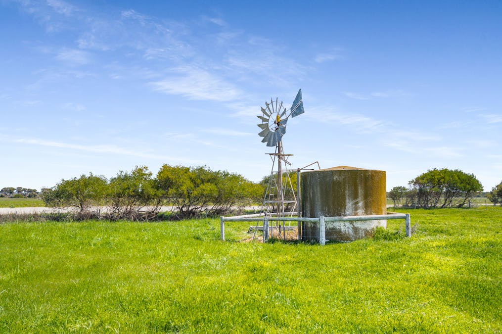 701 Nora Creina Road, Robe, SA, 5276 - Image 14