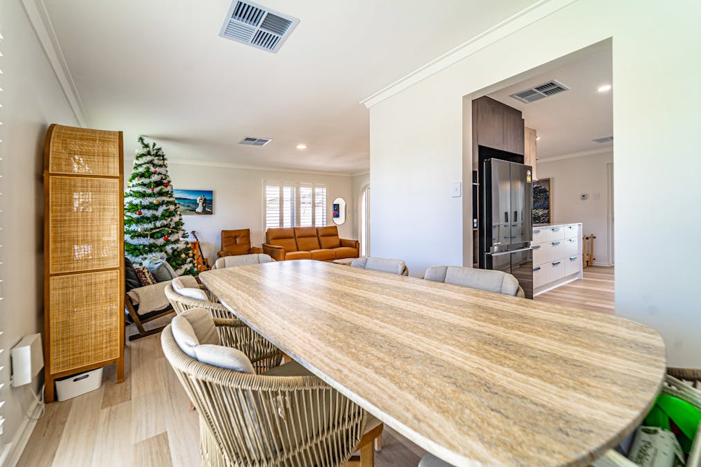 11 Shoalwater Road, Shoalwater, WA, 6169 - Image 8