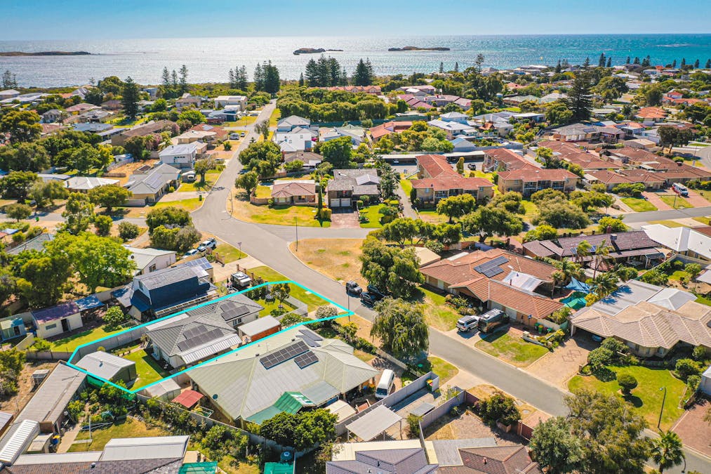 11 Shoalwater Road, Shoalwater, WA, 6169 - Image 1