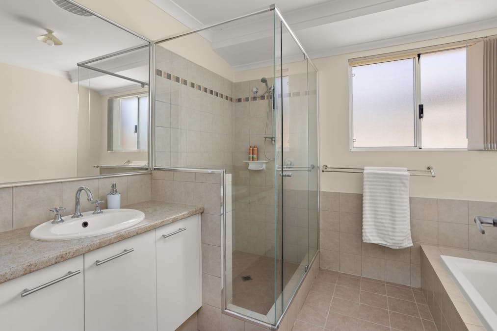 33 Ferndale Avenue, Dalyellup, WA, 6230 - Image 13