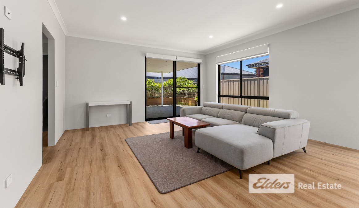 31 Atkins Road, Dalyellup, WA, 6230 - Image 5