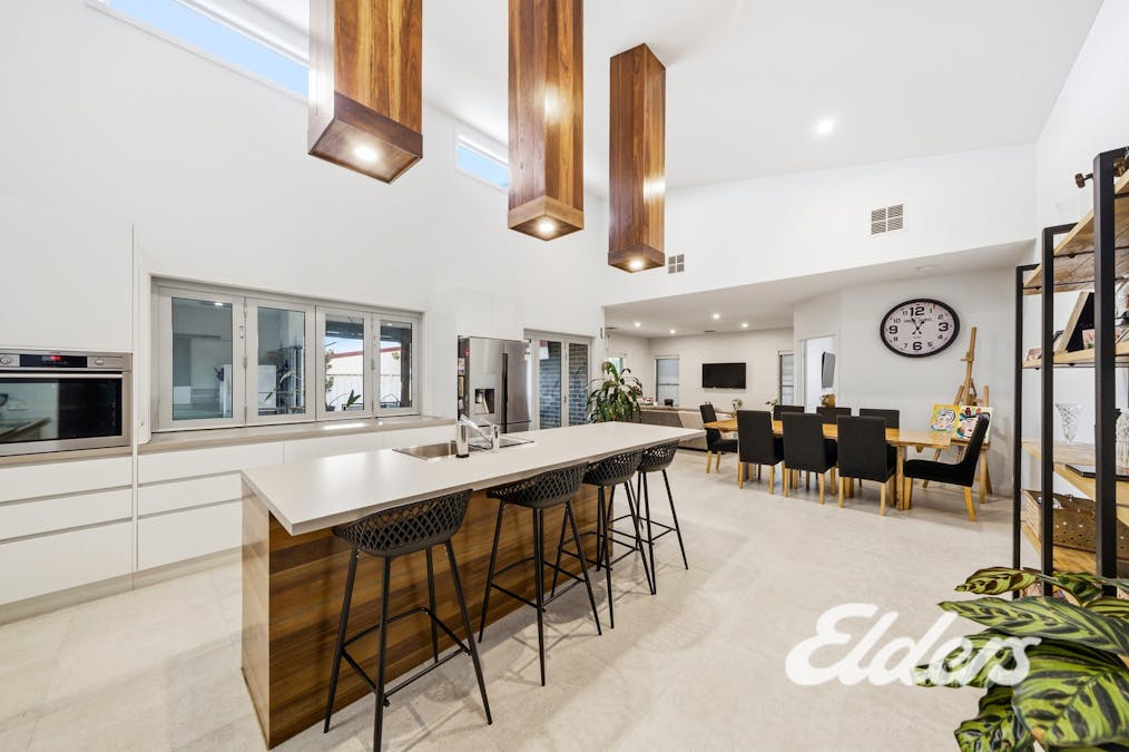 12 Derry Drive, Yarrawonga, VIC, 3730 - Image 3