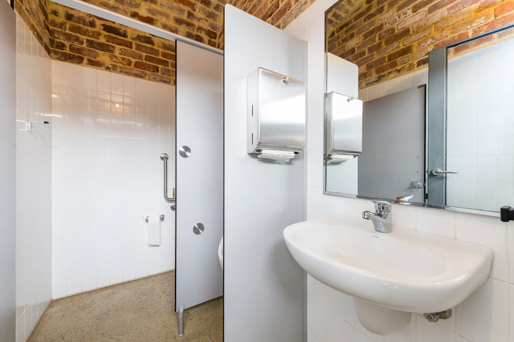 4 Gordon Place, Northam, WA, 6401 - Image 21