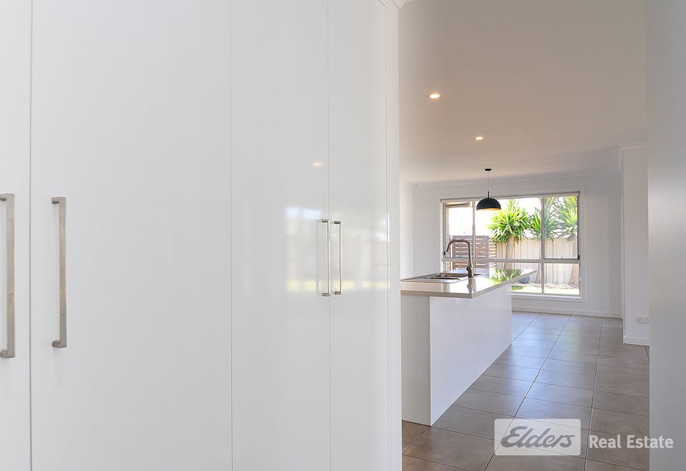 18 Alexander Tolmer Way, Robe, SA, 5276 - Image 10