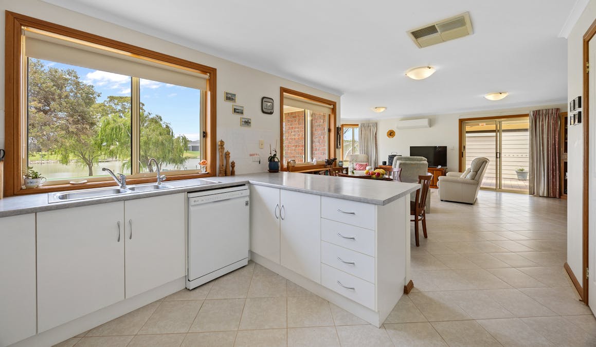 7 Seymour Drive, Wellington East, SA, 5259 - Image 6