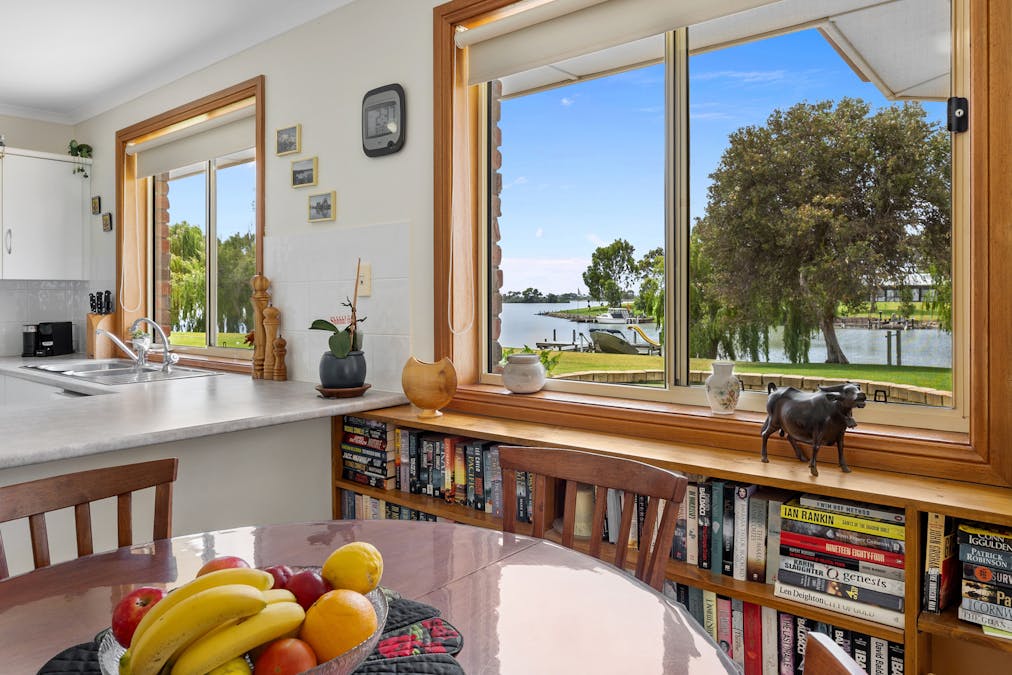 7 Seymour Drive, Wellington East, SA, 5259 - Image 8