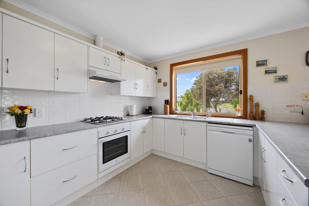 7 Seymour Drive, Wellington East, SA, 5259 - Image 5