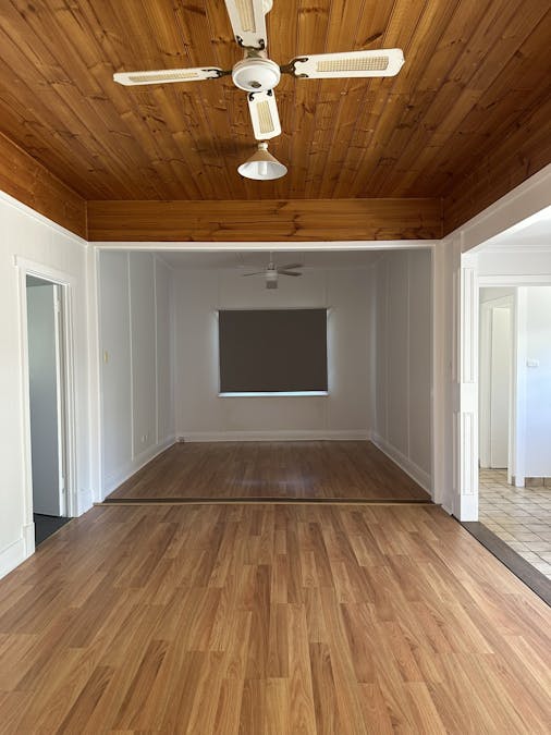 13 Wright Street, Clare, SA, 5453 - Image 6