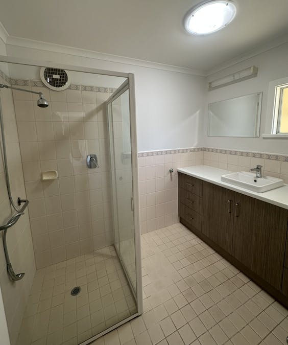 13 Wright Street, Clare, SA, 5453 - Image 8