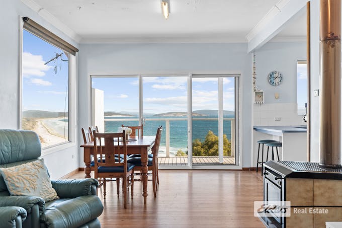 5 St Georges Crescent, Goode Beach, WA, 6330 - Image 1