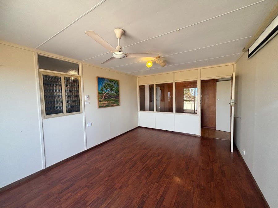 25 Craggs Court, Brown Range, WA, 6701 - Image 16