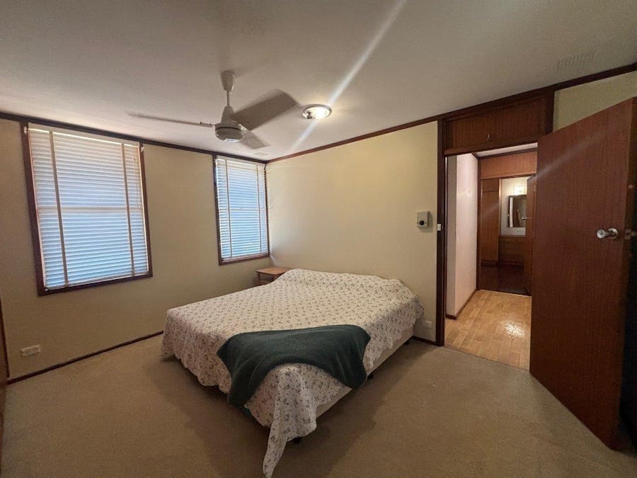 25 Craggs Court, Brown Range, WA, 6701 - Image 12