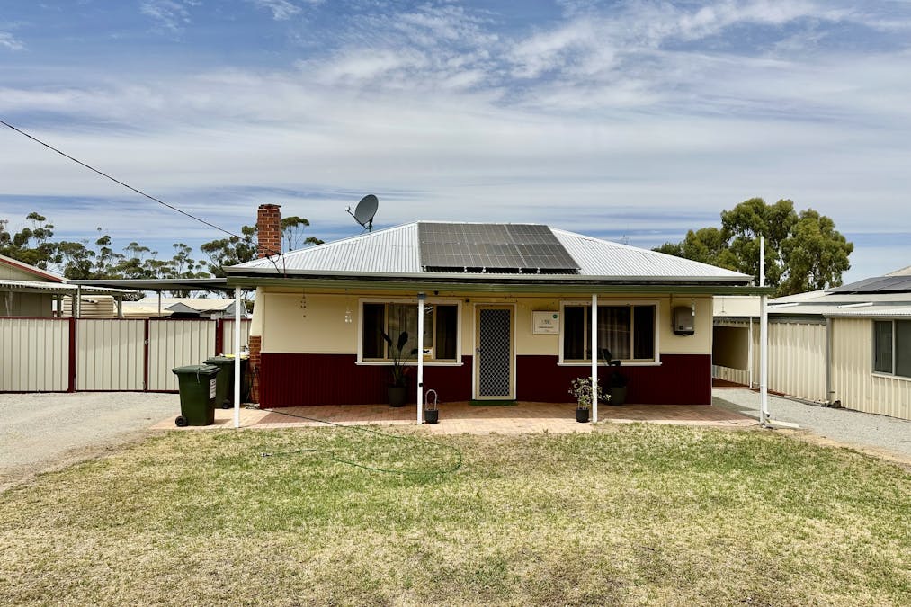 59 Harvey Street, Dumbleyung, WA, 6350 - Image 1