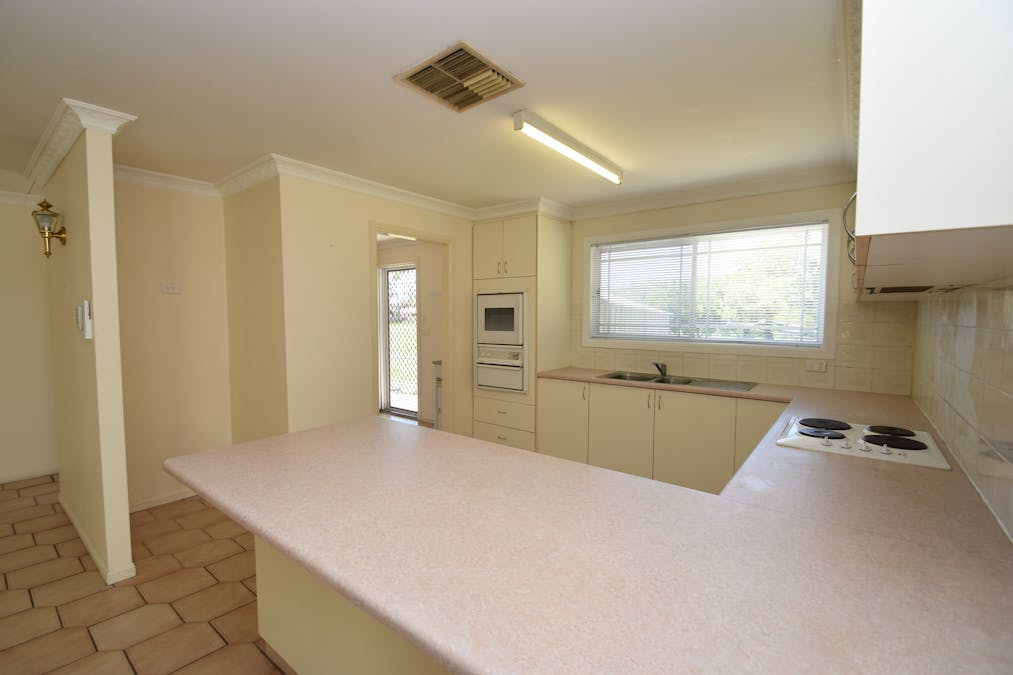 6 Jabiru Drive, Goondiwindi, QLD, 4390 - Image 9