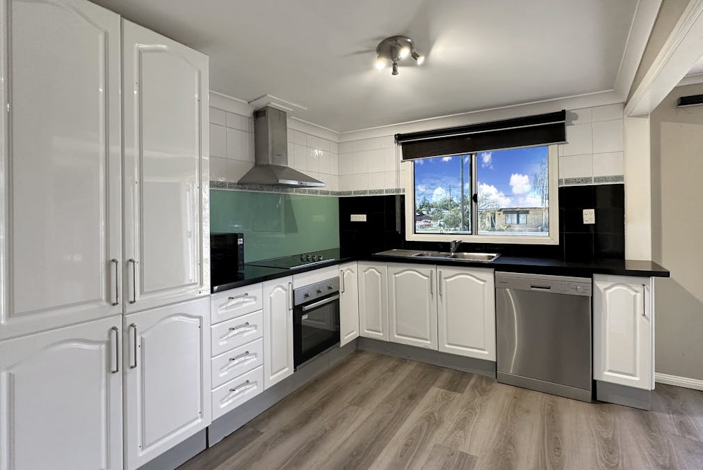 81 Monaghan Street, Cobar, NSW, 2835 - Image 4