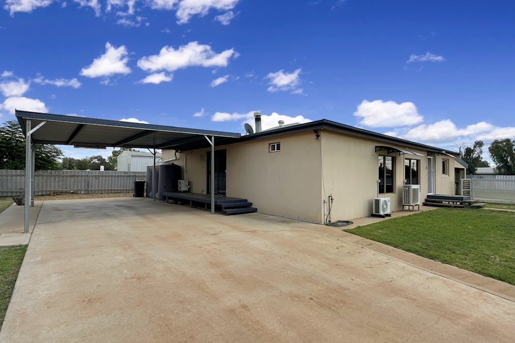 81 Monaghan Street, Cobar, NSW, 2835 - Image 2