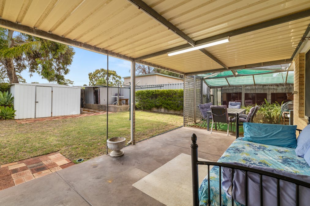 299 Ocean Drive, Withers, WA, 6230 - Image 17