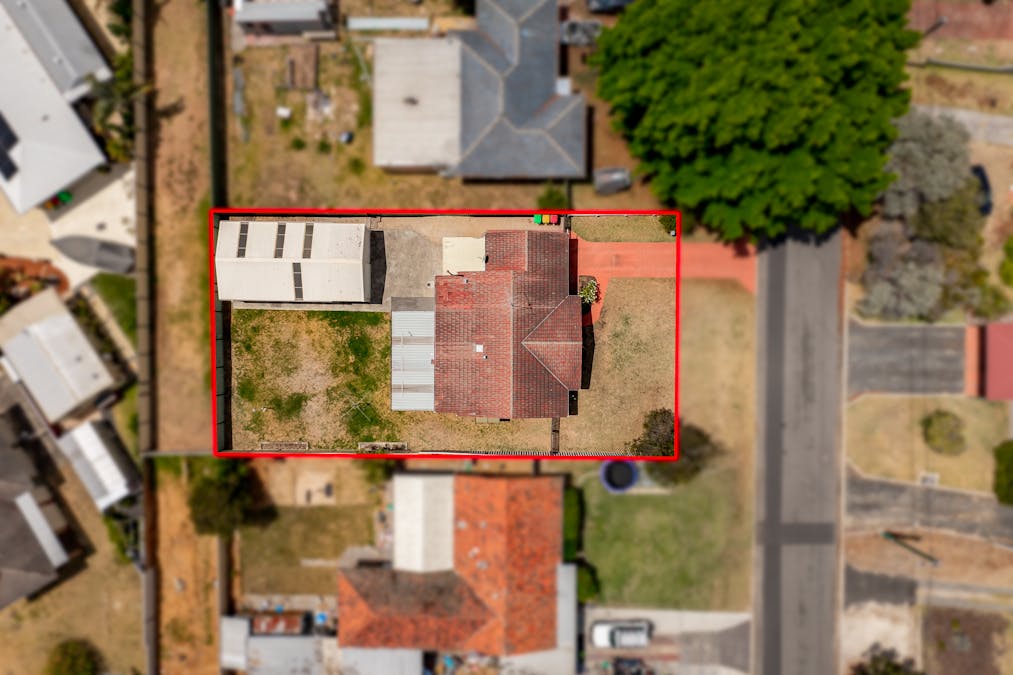8 Sungrove Avenue, East Bunbury, WA, 6230 - Image 6