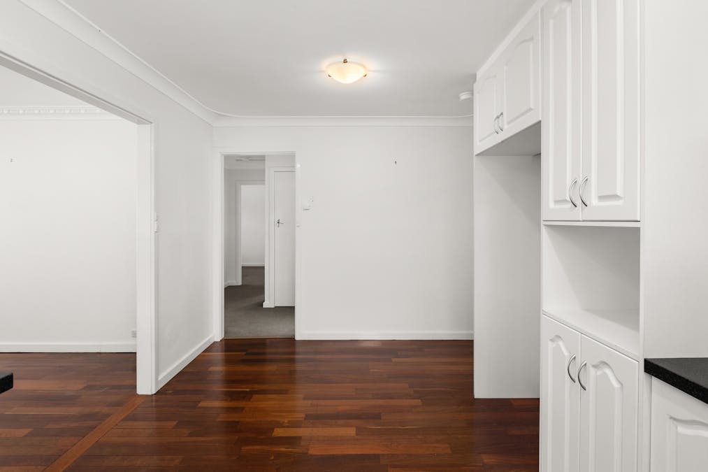 8 Sungrove Avenue, East Bunbury, WA, 6230 - Image 11