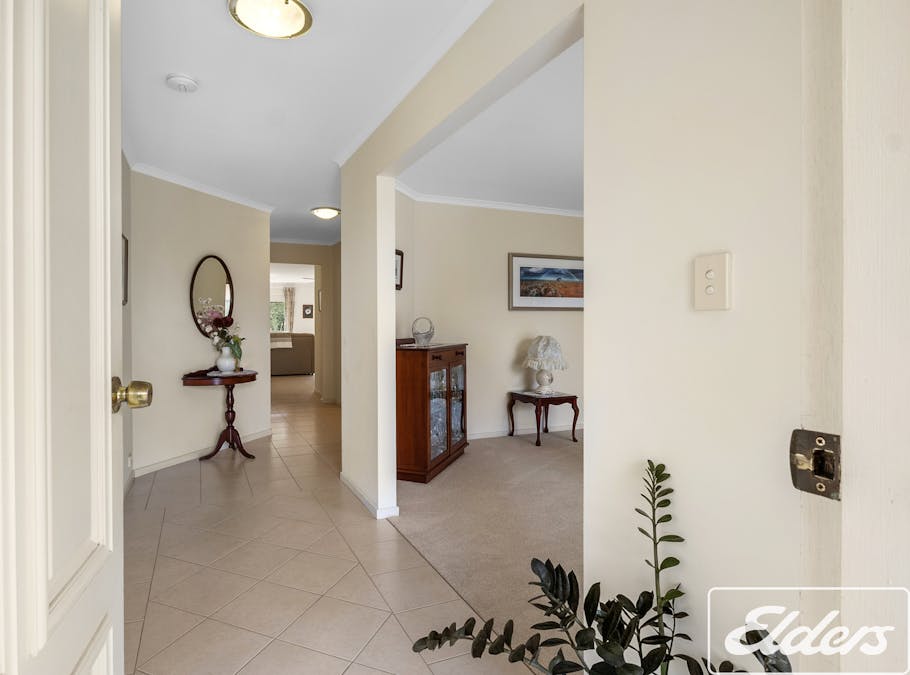 8 Dalblair Court, Encounter Bay, SA, 5211 - Image 4