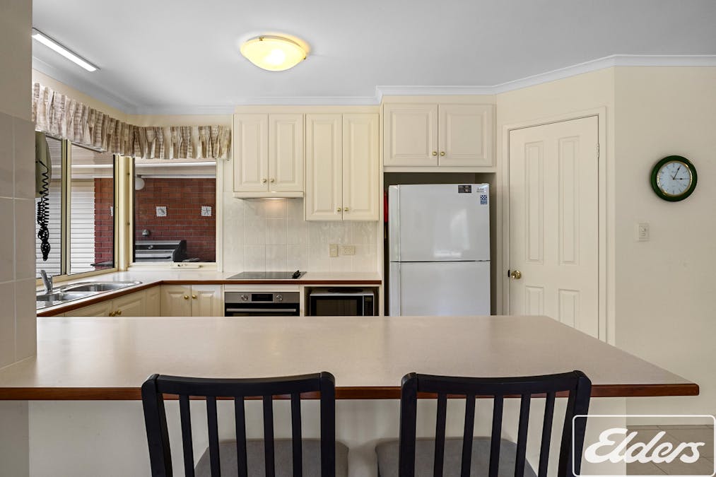 8 Dalblair Court, Encounter Bay, SA, 5211 - Image 12