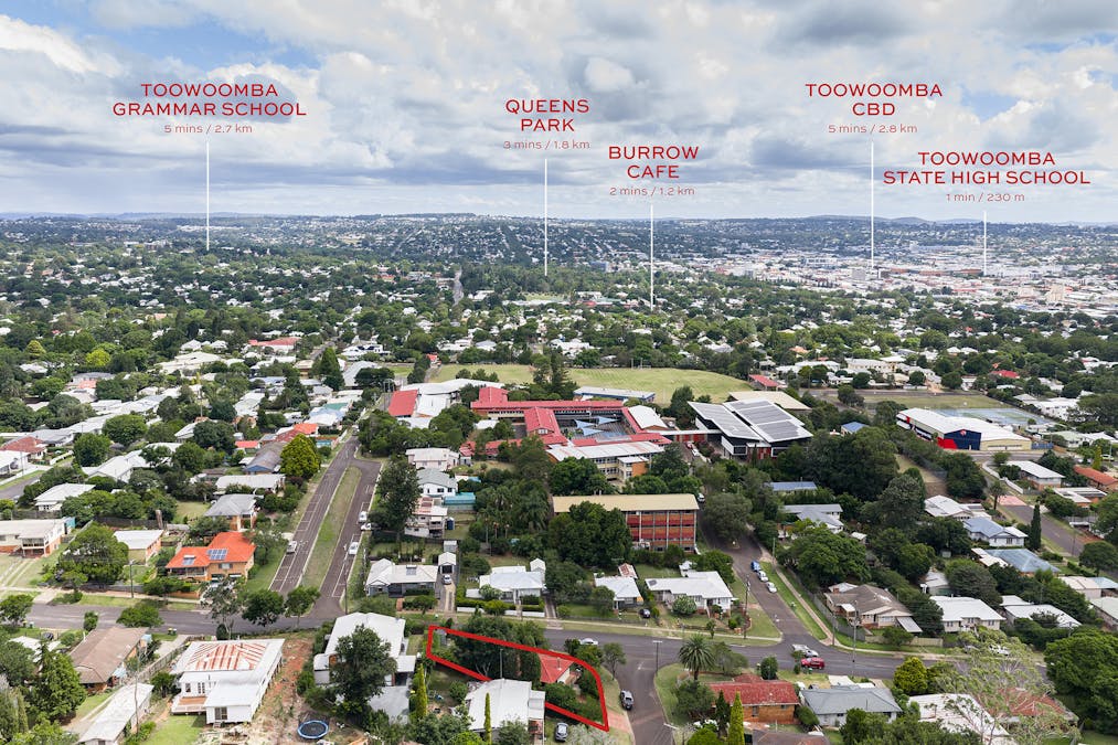 12 Beck Street, Mount Lofty, QLD, 4350 - Image 4