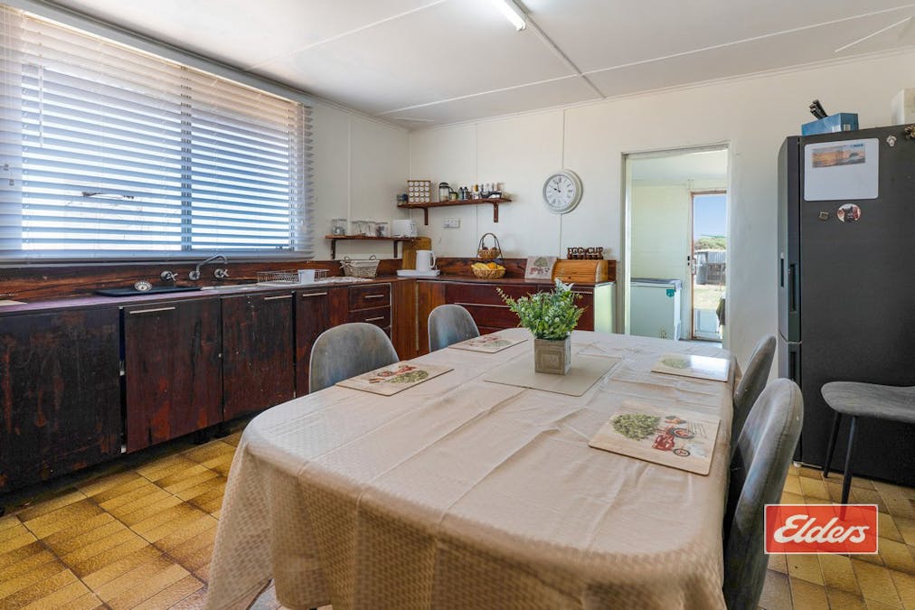 817 McCartney Road, Georgina, WA, 6532 - Image 9