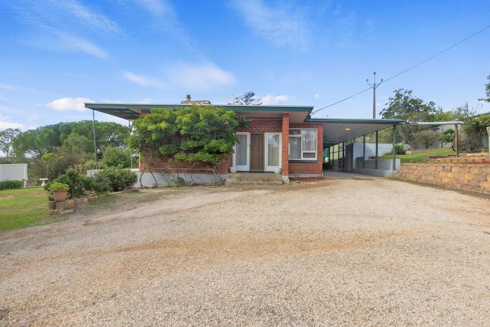 6 Bindarrah Road, Clare, SA, 5453 - Image 22