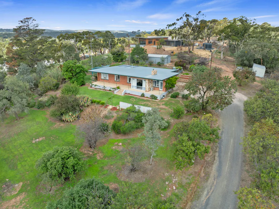 6 Bindarrah Road, Clare, SA, 5453 - Image 7
