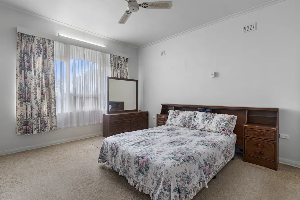 6 Bindarrah Road, Clare, SA, 5453 - Image 15