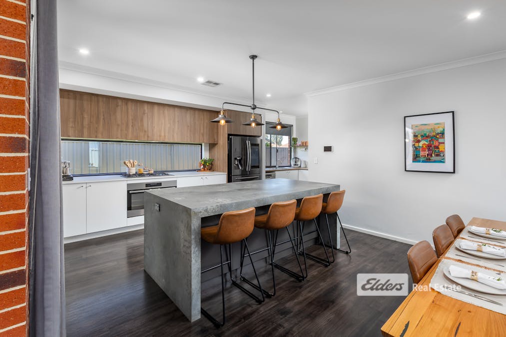 32 Peet Street, Harvey, WA, 6220 - Image 8