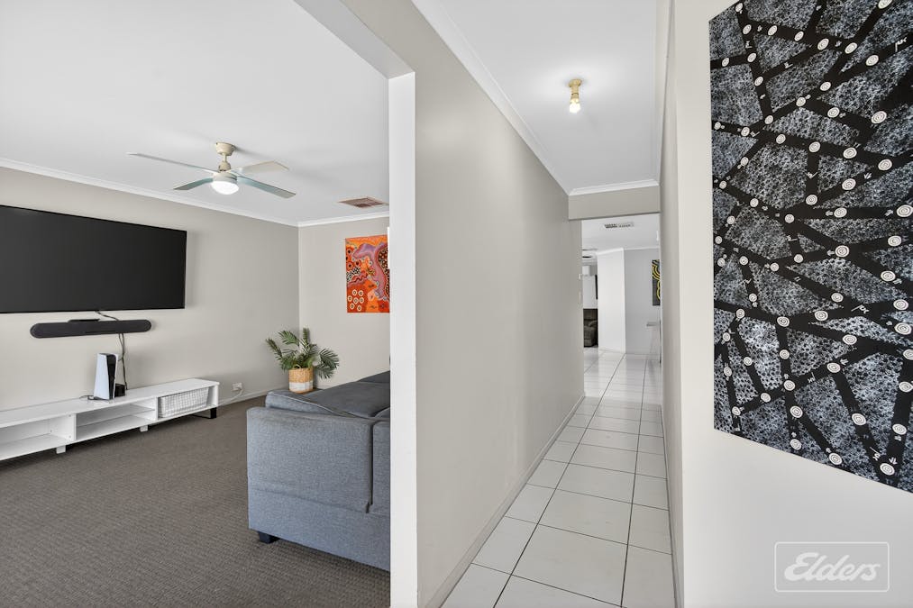 38 Ridge Road, Murray Bridge, SA, 5253 - Image 14