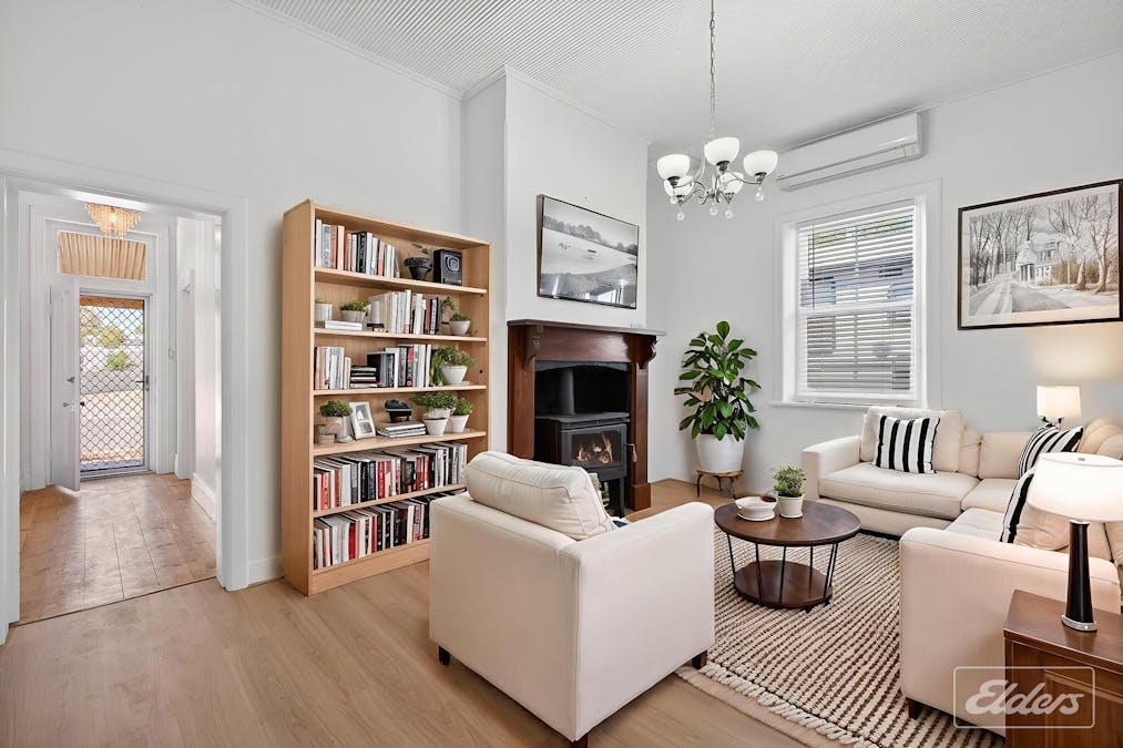 11 Stephenson Street, Milang, SA, 5256 - Image 4