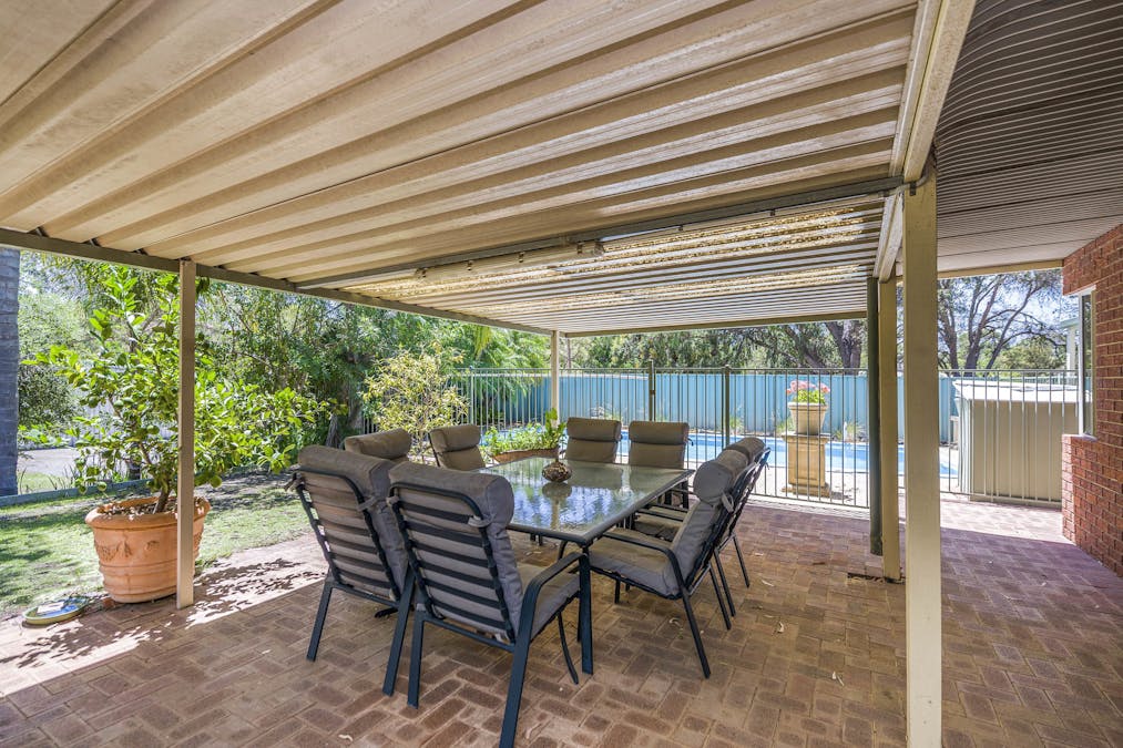 77 Lakelands Drive, Gnangara, WA, 6077 - Image 23