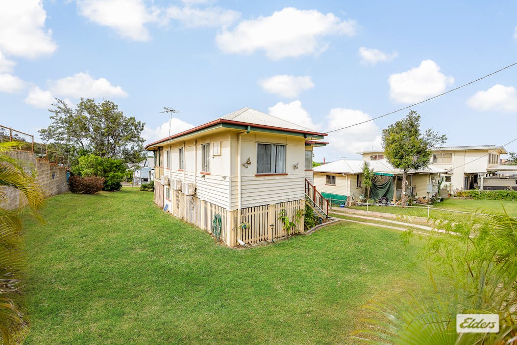 30 Roberts Street, South Gladstone, QLD, 4680 - Image 17