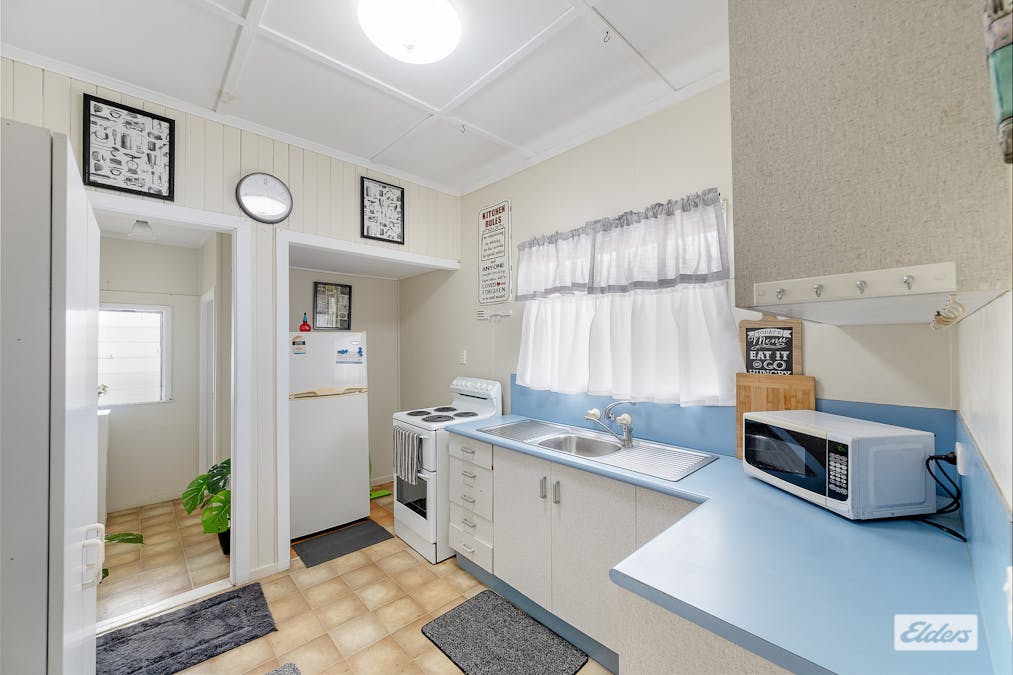 30 Roberts Street, South Gladstone, QLD, 4680 - Image 7