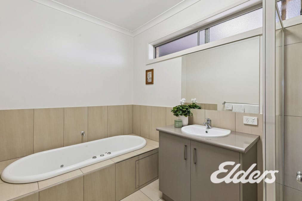 71 Robinson Way, Yarrawonga, VIC, 3730 - Image 19