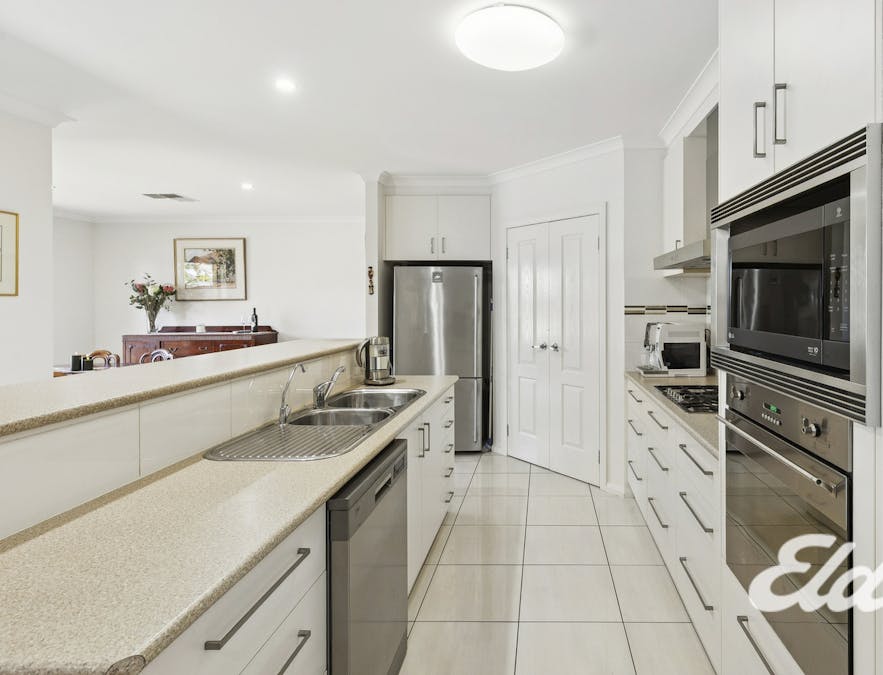 71 Robinson Way, Yarrawonga, VIC, 3730 - Image 5