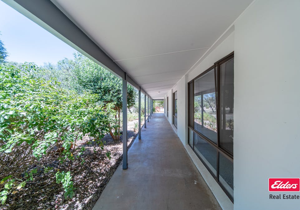 4 Bushland Drive, Dubbo, NSW, 2830 - Image 16