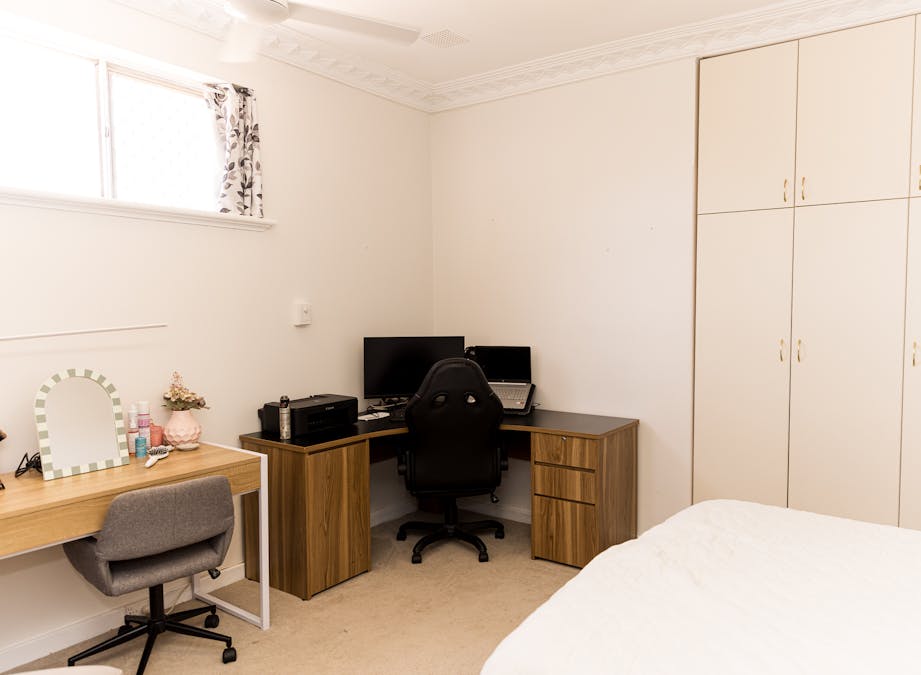 19 Duff Street, Merredin, WA, 6415 - Image 10