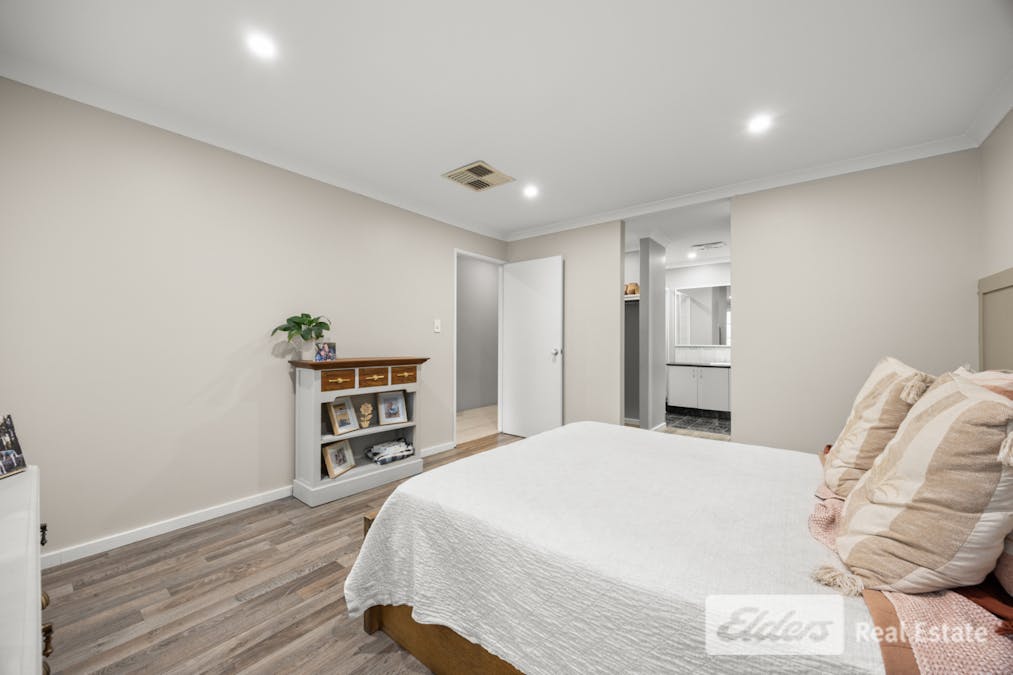 68 Pamplona Boulevard, Port Kennedy, WA, 6172 - Image 29